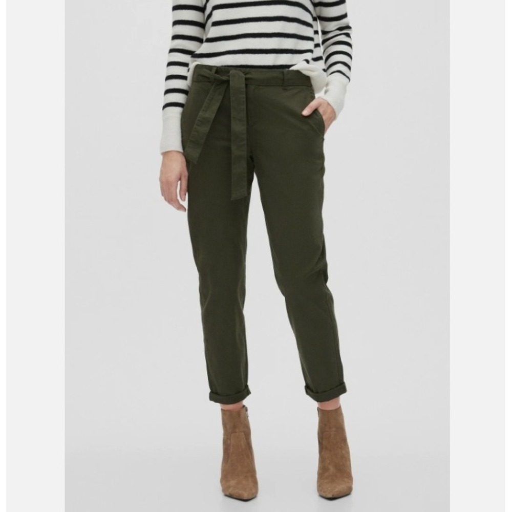 NWT Banana Republic Avery Straight Cropped Pants Chino Belted Olive Green Size 4